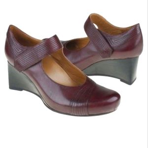 Earthies Leather Wedge Maryjane Sandals